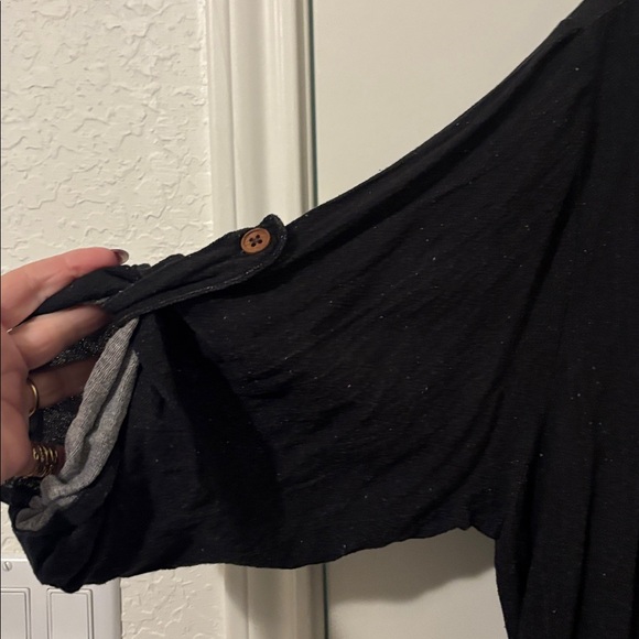 Black and White Graphic Long kimono OS - Picture 4 of 5